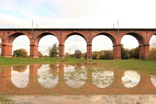 viaduct_over_flood